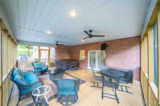 $1,350,000 | 2213 Crown Point Drive, Cape Girardeau, MO 63701