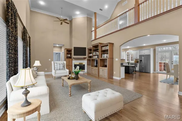 $1,195,000 | 2213 Crown Point Drive, Cape Girardeau, MO 63701