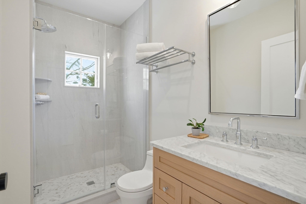 9 Pelham Road Lexington, MA 02421 - Photo 16 of 39