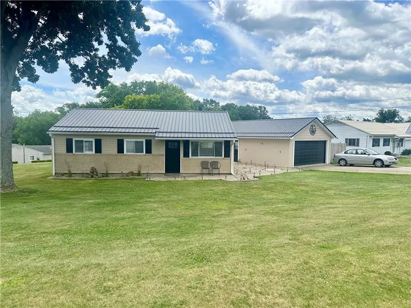 $224,900 | 112 Rolling Hills Drive, Monaca, PA 15061