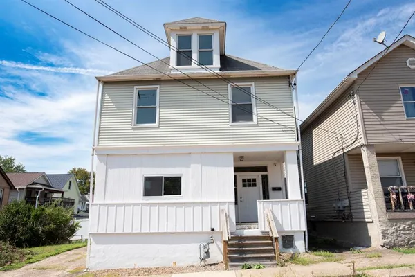 $165,000 | 117 7th Street, Midland, PA 15059