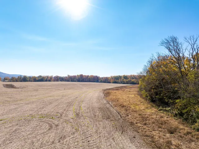 $150,000 | 0 Old Airport Road, Unit LOT 1, Hillsboro, TN 37342
