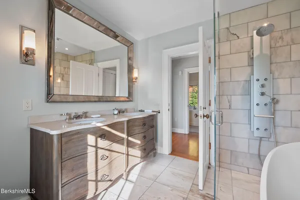 $10,995,000 | 30 E Road, Alford, MA 01266