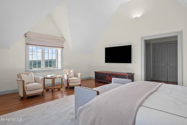 $10,995,000 | 30 E Road, Alford, MA 01266