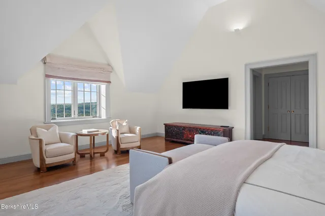 $13,500,000 | 30 E Road, Alford, MA 01266