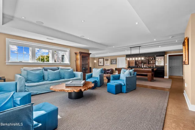 $13,500,000 | 30 E Road, Alford, MA 01266