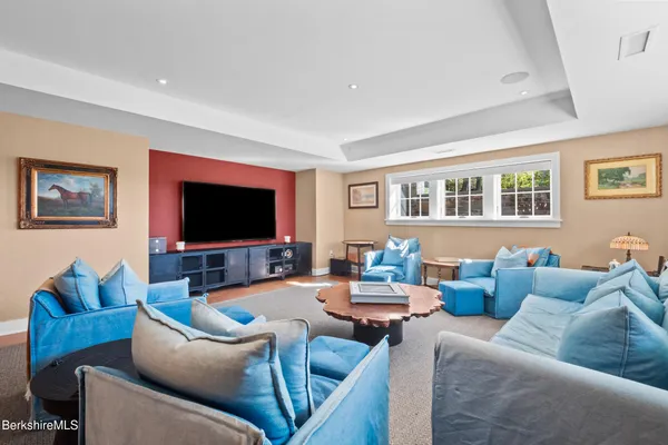$10,995,000 | 30 E Road, Alford, MA 01266