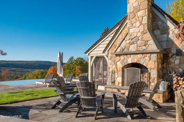 $13,500,000 | 30 E Road, Alford, MA 01266