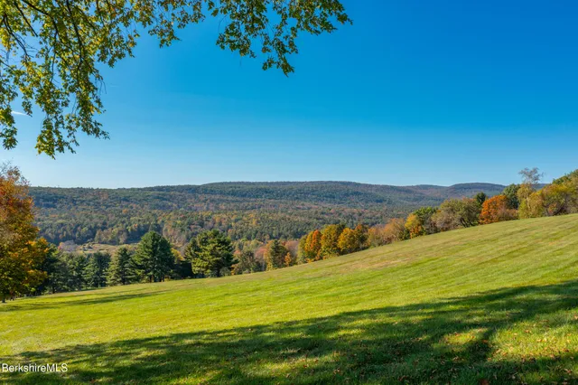 $13,500,000 | 30 E Road, Alford, MA 01266