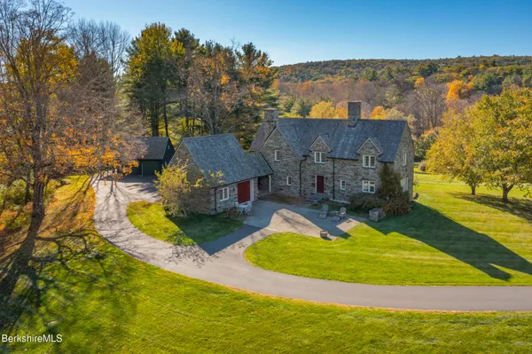 $10,995,000 | 30 E Road, Alford, MA 01266