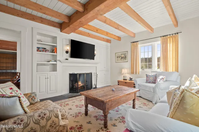 $13,500,000 | 30 E Road, Alford, MA 01266