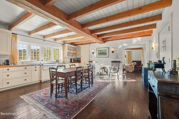 $10,995,000 | 30 E Road, Alford, MA 01266