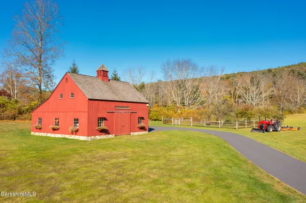 $10,995,000 | 30 E Road, Alford, MA 01266