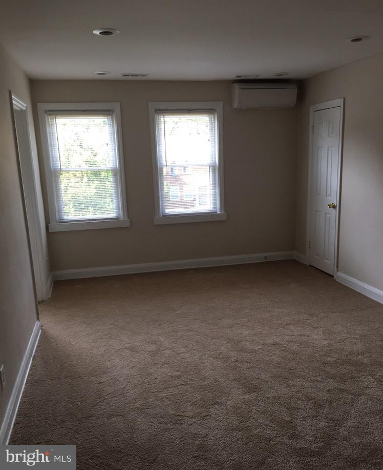1655 Northgate Road Baltimore, MD 21218 - Photo 9 of 10