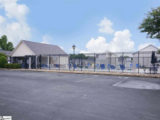 $1,750 | 163 Spring Crossing Circle, Greer, SC 29650