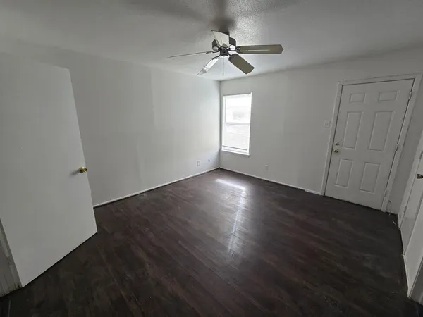 $1,290 | 7030 Fair Oaks Avenue, Unit 108, Dallas, TX 75231