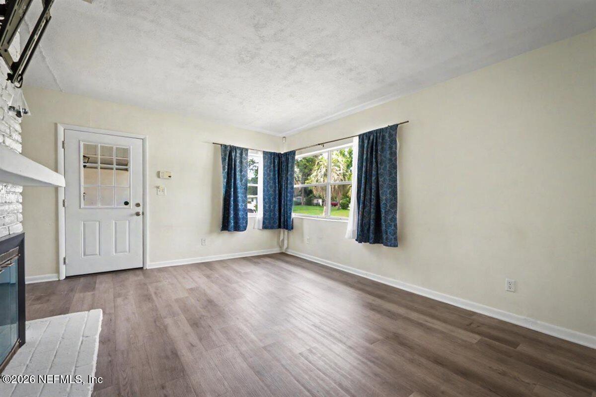6216 Suwanee Road Jacksonville, FL 32217 - Photo 6 of 32 12-CFREM_6216_Suwanee_Rd_Jacksonville_FL