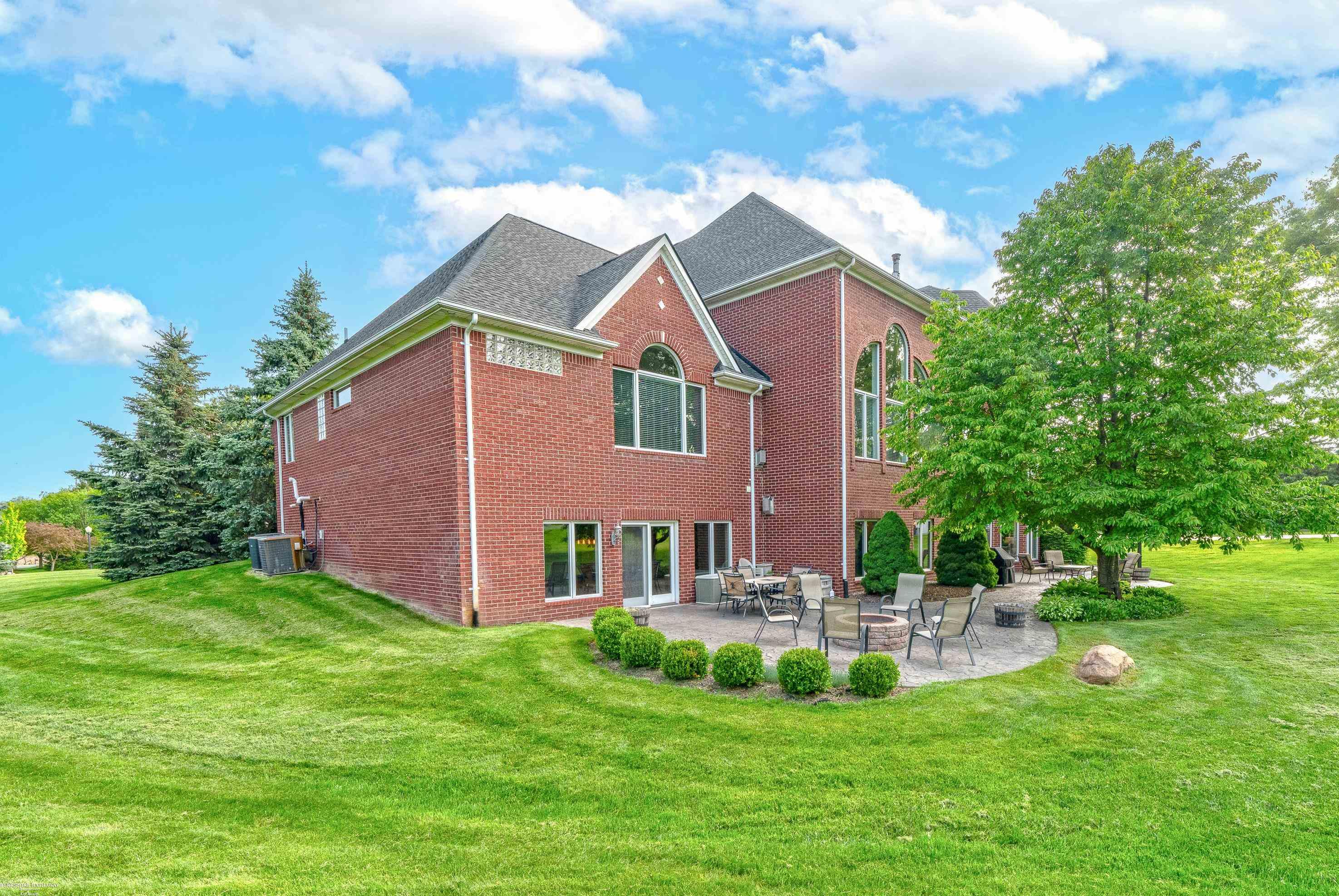 4372 Timber Ridge Drive, Unit 18 Romeo, MI 48065 - Photo 74 of 84