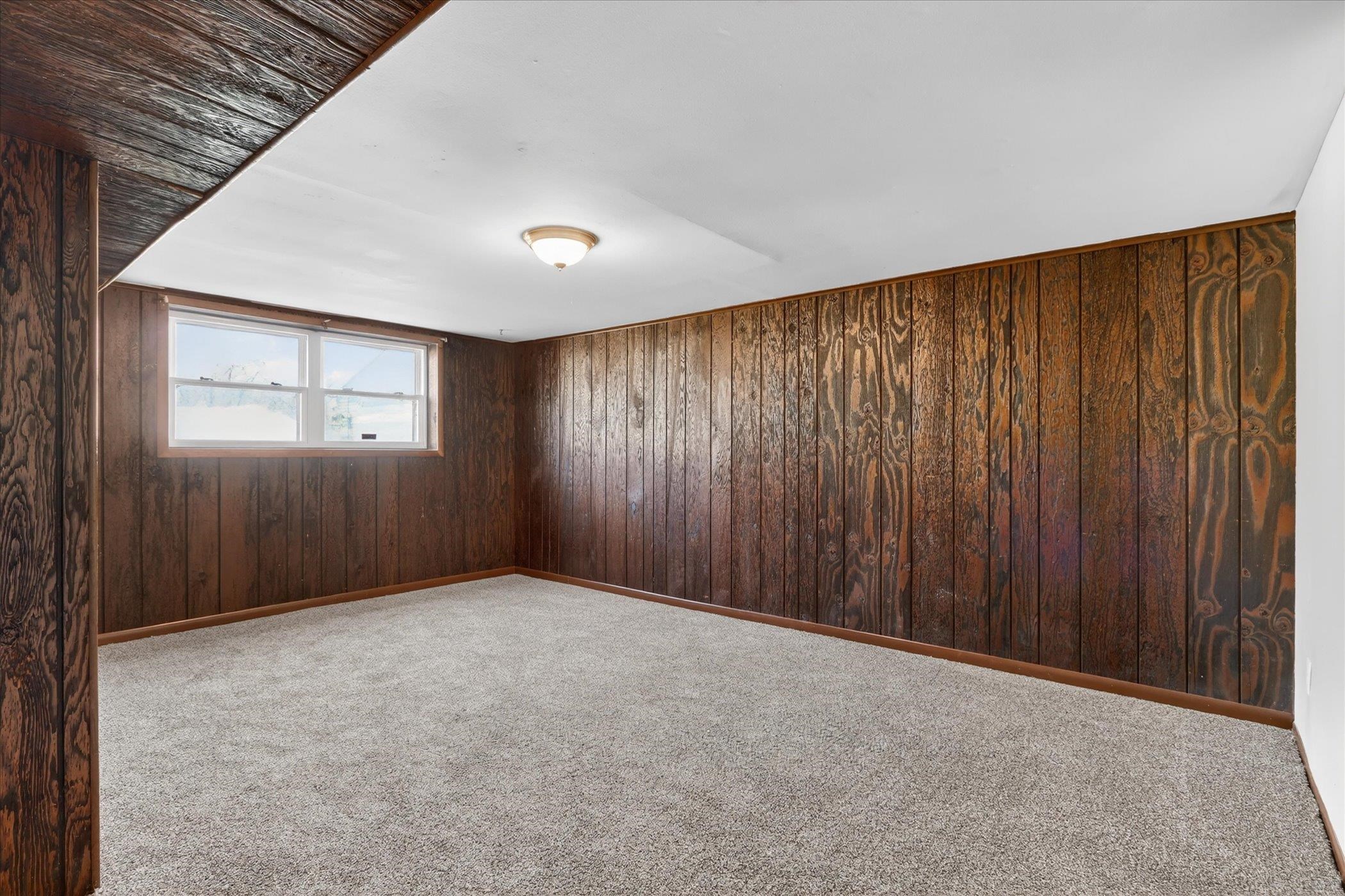 2043 Linway Drive Beloit, WI 53511 - Photo 38 of 59