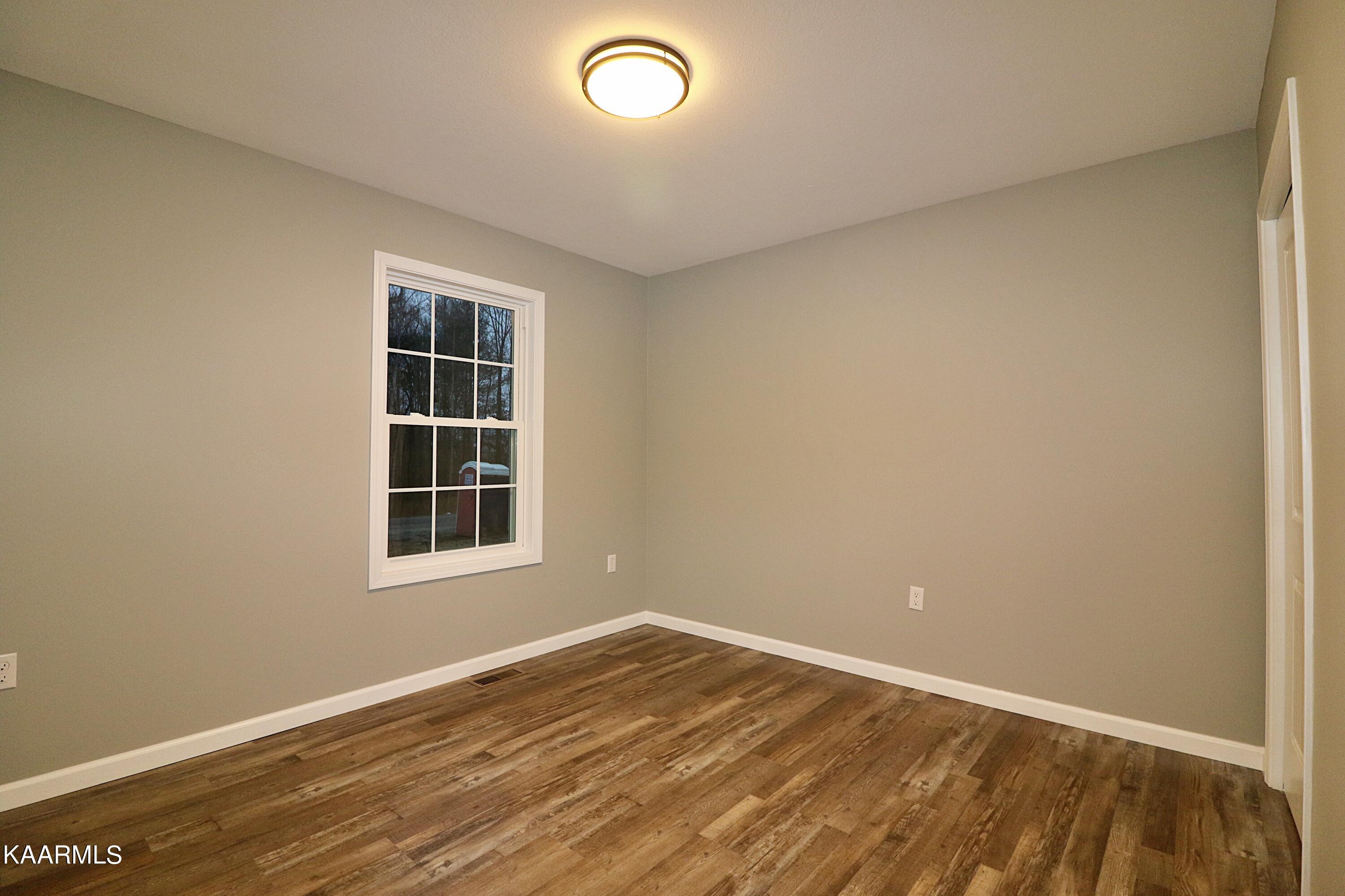 1135 Toomey Fls Road Oneida, TN 37841 - Photo 21 of 31 094A2496