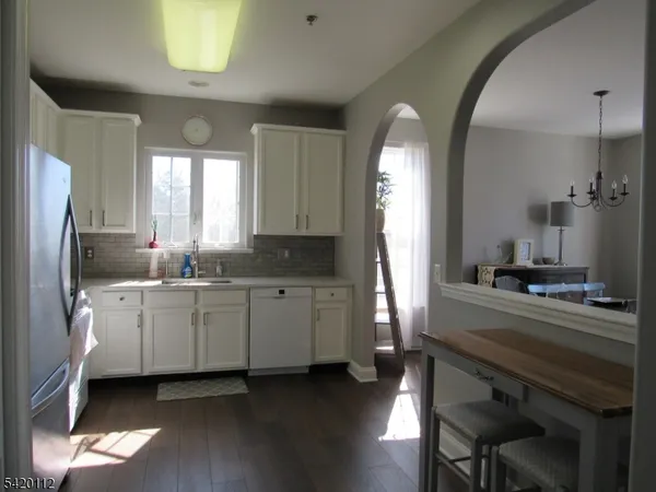 $2,100 | 132 Limerick Lane, Phillipsburg, NJ 08865