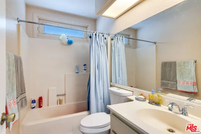 $639,000 | 25639 Palm Shadows Drive, Moreno Valley, CA 92557