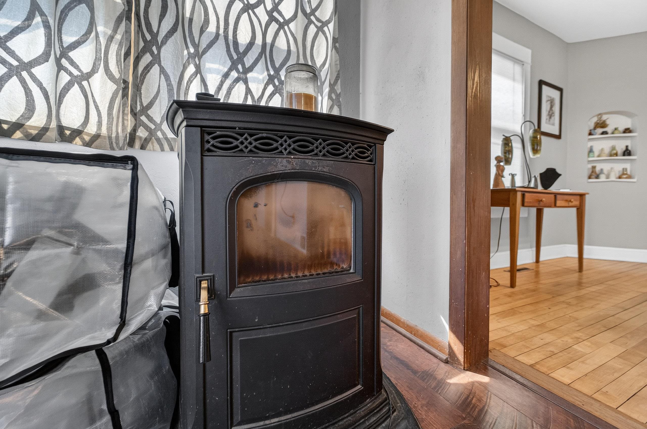 21 Powers Avenue Madison, WI 53714 - Photo 11 of 35
