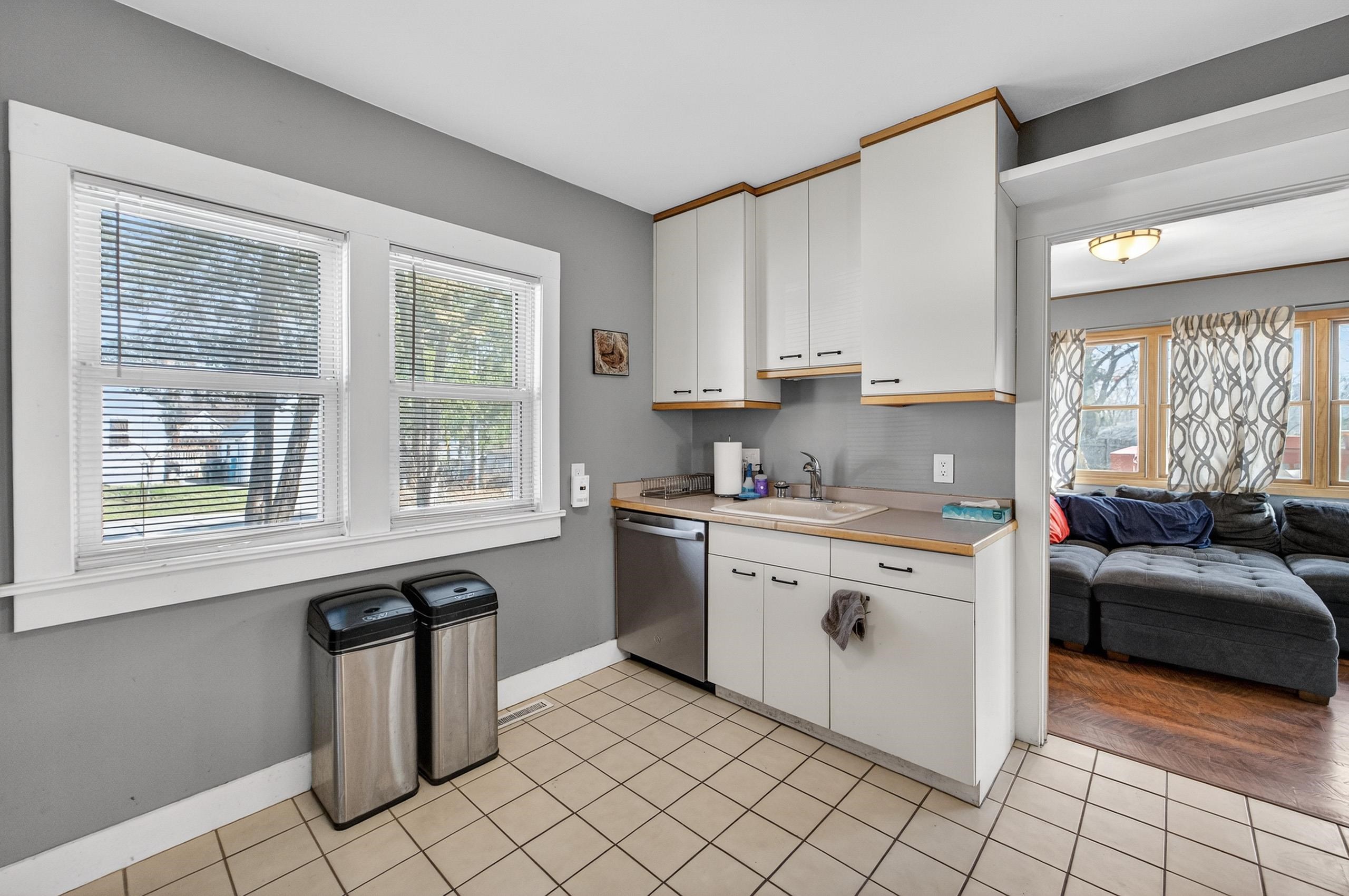 21 Powers Avenue Madison, WI 53714 - Photo 16 of 35
