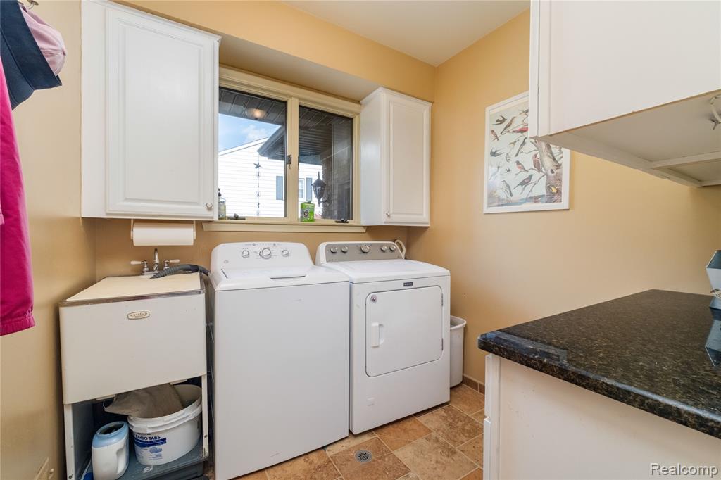 35598 Springvale Street Farmington Hills, MI 48331 - Photo 30 of 56 Gallery Image 30
