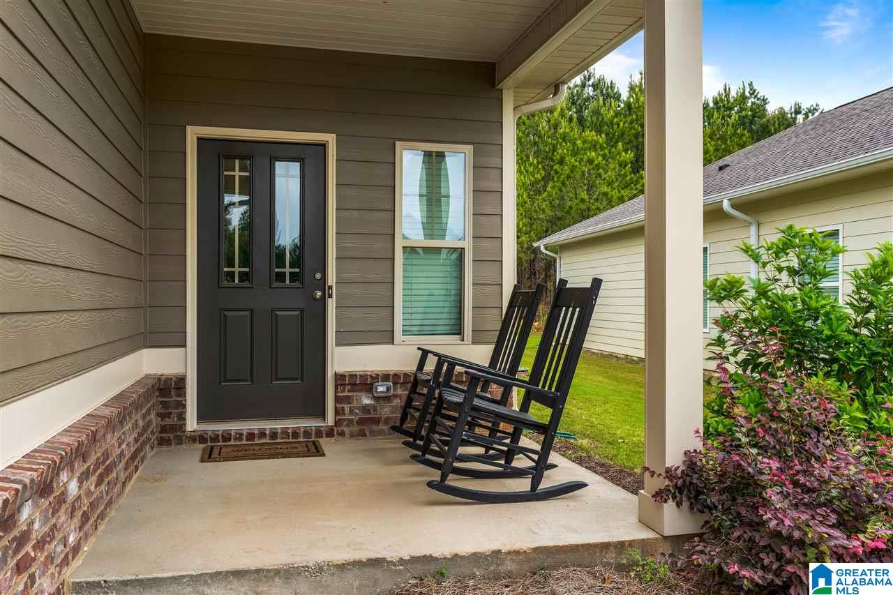 650 Briar Ridge Circle Odenville, AL 35120 - Photo 4 of 21