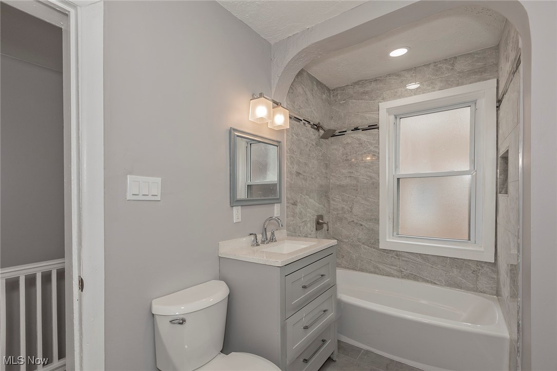 2640 Mayfield Road Cleveland Heights, OH 44106 - Photo 33 of 42 Gallery Image 33