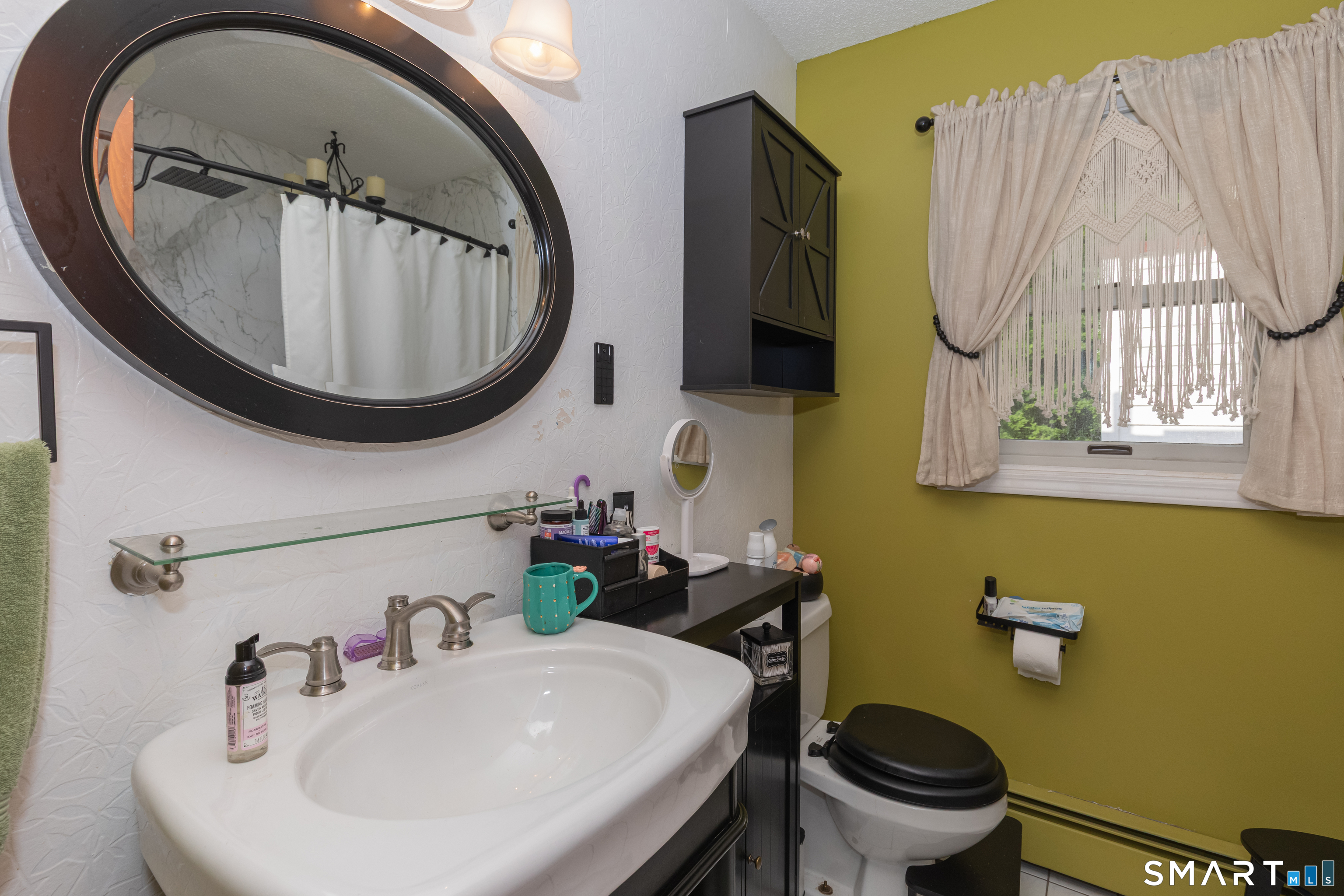 417 Chestnut Tree Hill Road Oxford, CT 06478 - Photo 32 of 39 Gallery Image 32