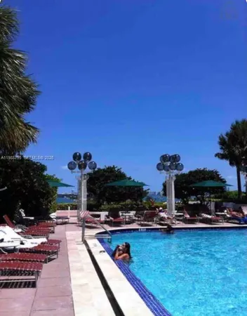 $5,200 | 1717 North Bayshore Drive, Unit B4141, Miami, FL 33132