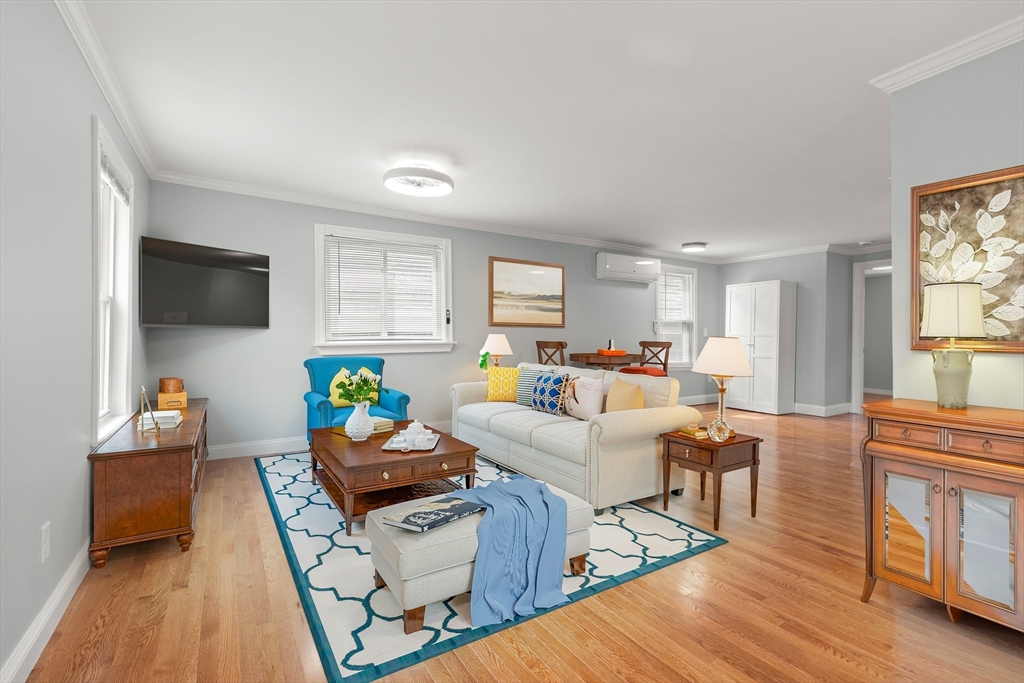 141 Prospect Street Gloucester, MA 01930 - Photo 5 of 32