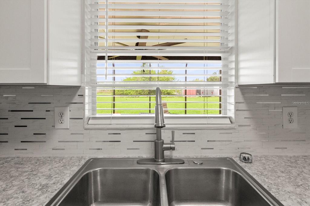 5981 Jim Davis Road Parrish, FL 34219 - Photo 21 of 39 Gallery Image 21