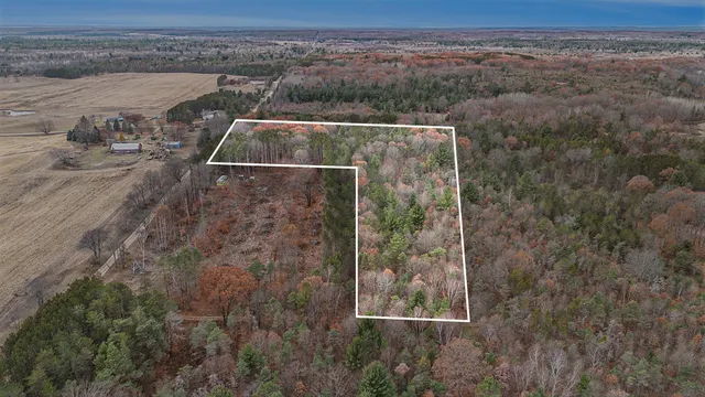 $110,000 | 3205 East 14 Mile Road, Bitely, MI 49309