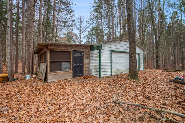 $110,000 | 3205 East 14 Mile Road, Bitely, MI 49309