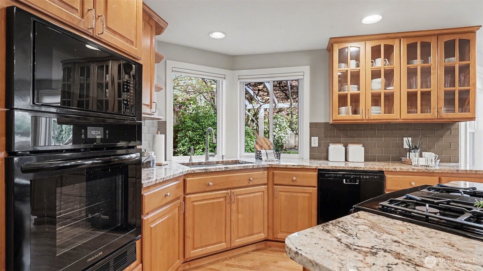 23926 25th Drive Southeast Bothell, WA 98021 - Photo 10 of 35 Gallery Image 10
