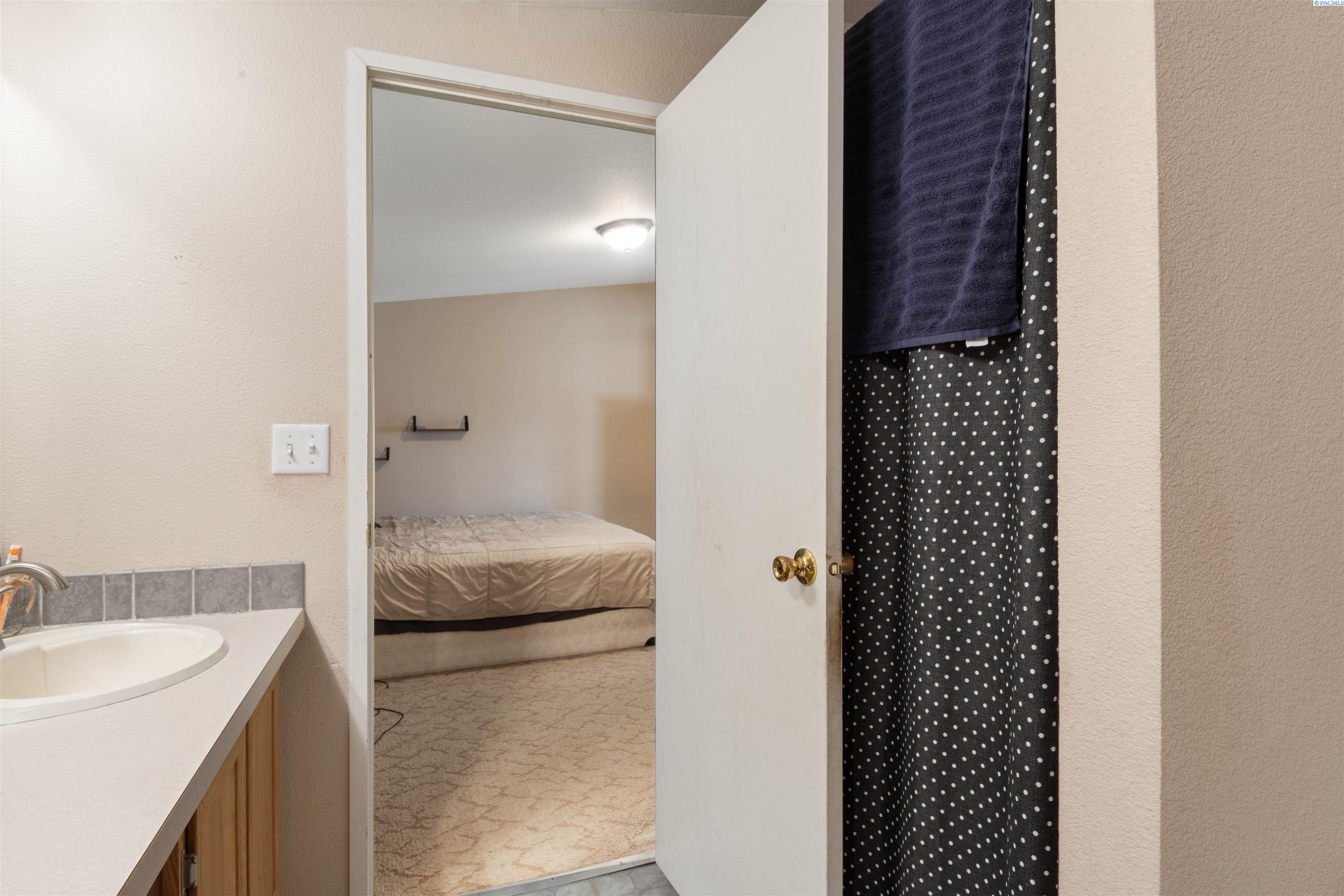 35805 North Sunset Road Benton City, WA 99320 - Photo 28 of 36 Gallery Image 28