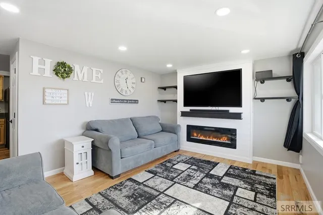 $285,000 | 190 Henry Avenue, Pocatello, ID 83202