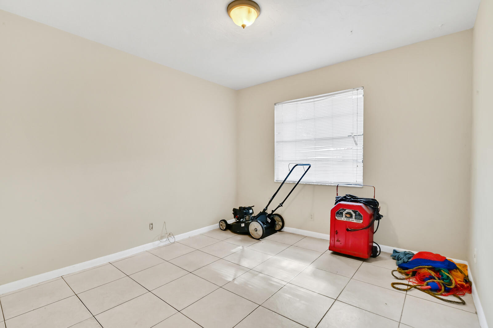 4901 Canton Road Lake Worth, FL 33463 - Photo 11 of 19 12 Bedroom 01