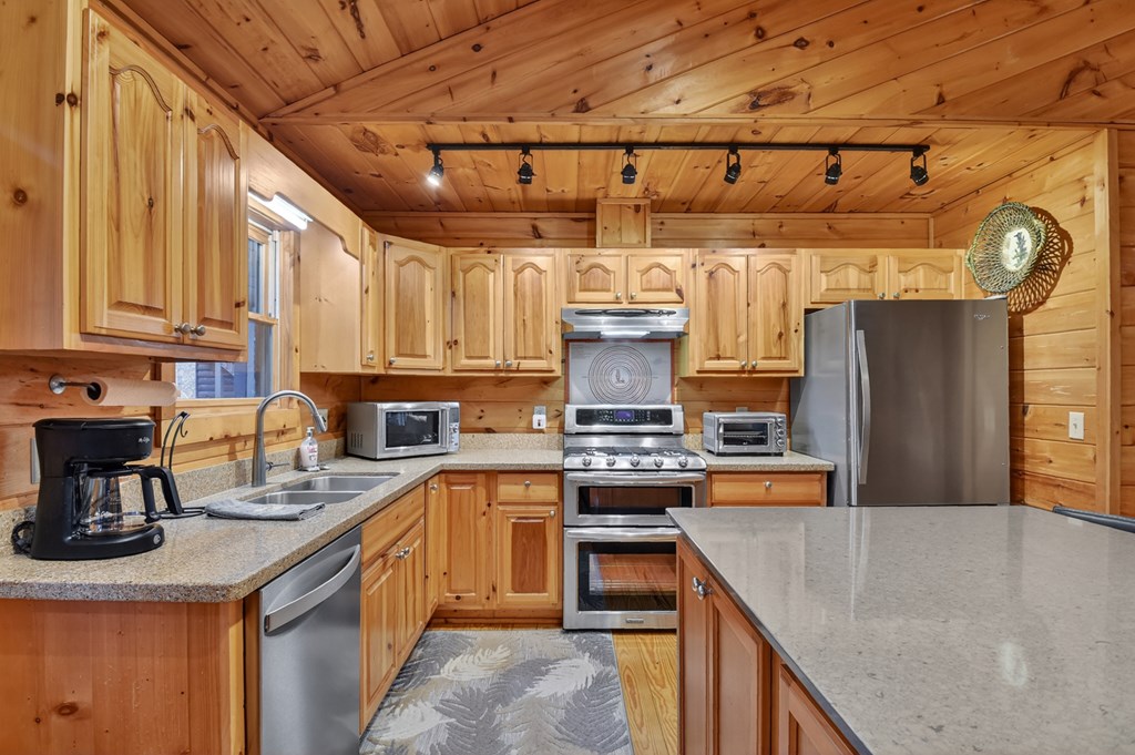 1175 Lickskillet Road Blue Ridge, GA 30513 - Photo 37 of 52 Gallery Image 37