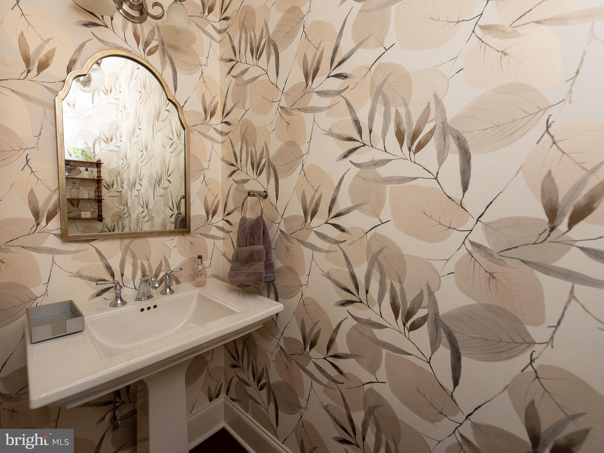 2 Madison Lane Wayne, PA 19087 - Photo 14 of 33 2nd Floor half Bath