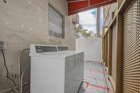 $1,600 | 1685 Jefferson Avenue, Unit 17, Miami Beach, FL 33139