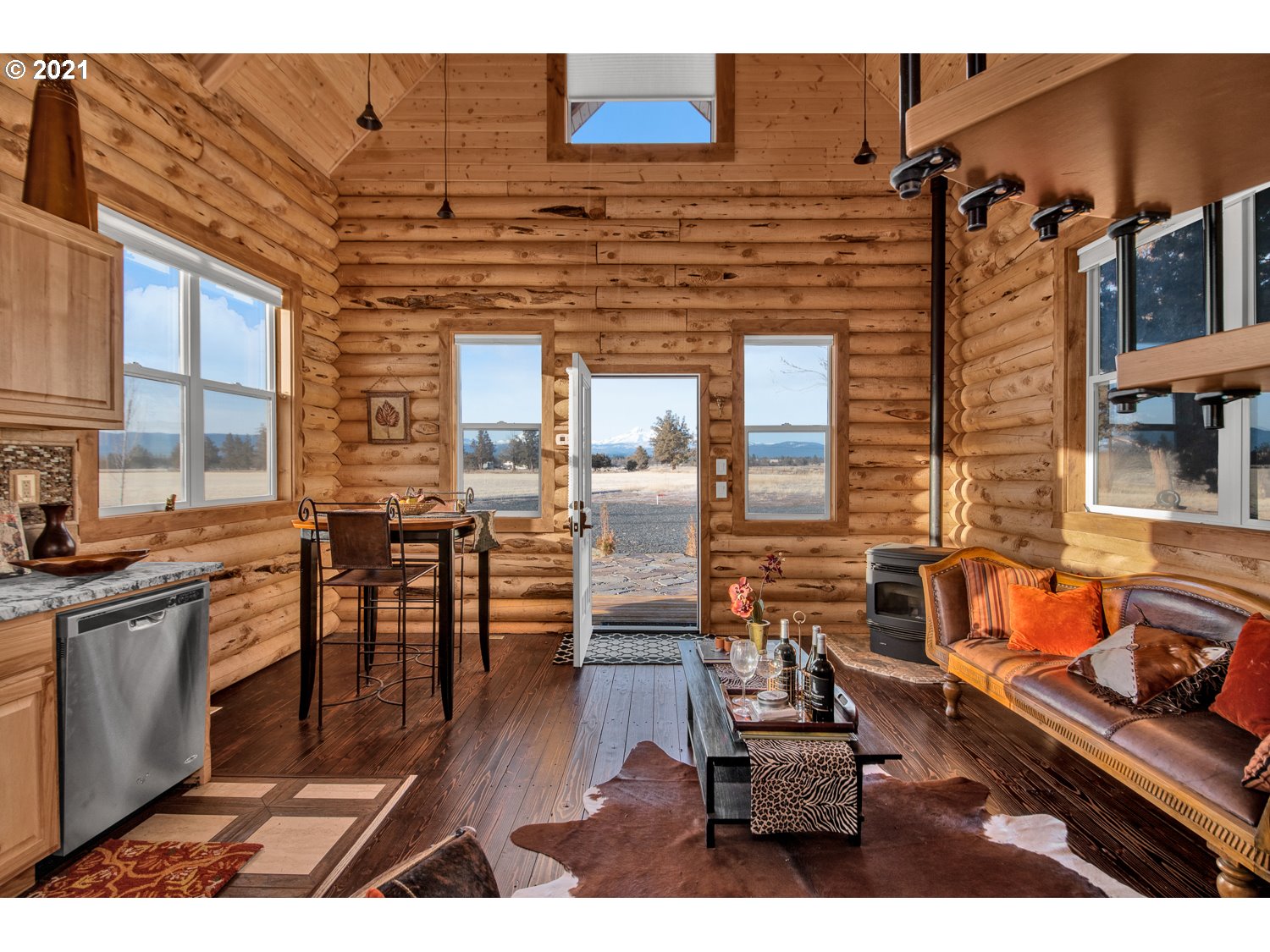 68590 George Cyrus Road Sisters, OR 97759 - Photo 11 of 22 Gallery Image 11