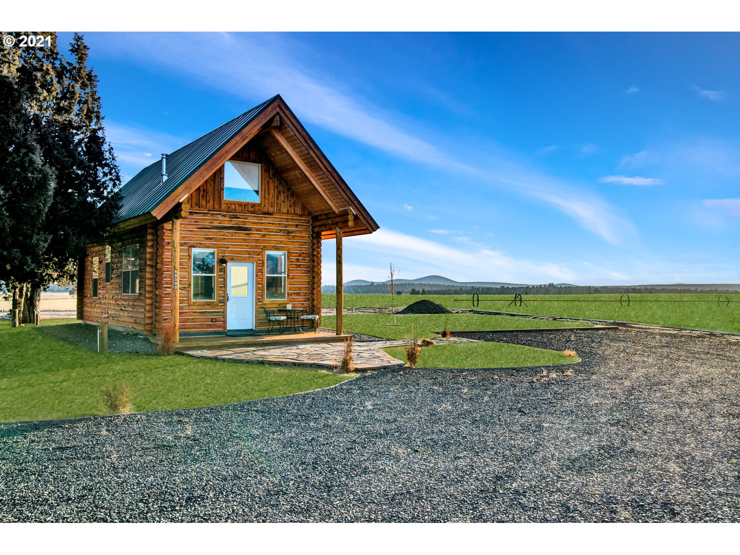 68590 George Cyrus Road Sisters, OR 97759 - Photo 3 of 22 Gallery Image 3