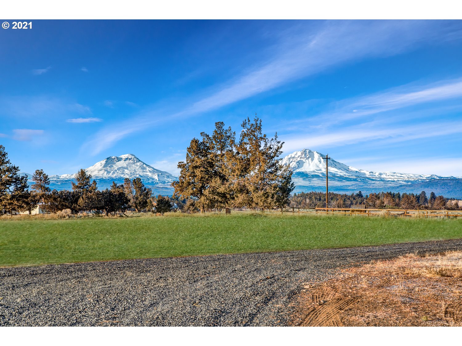 68590 George Cyrus Road Sisters, OR 97759 - Photo 4 of 22 Gallery Image 4