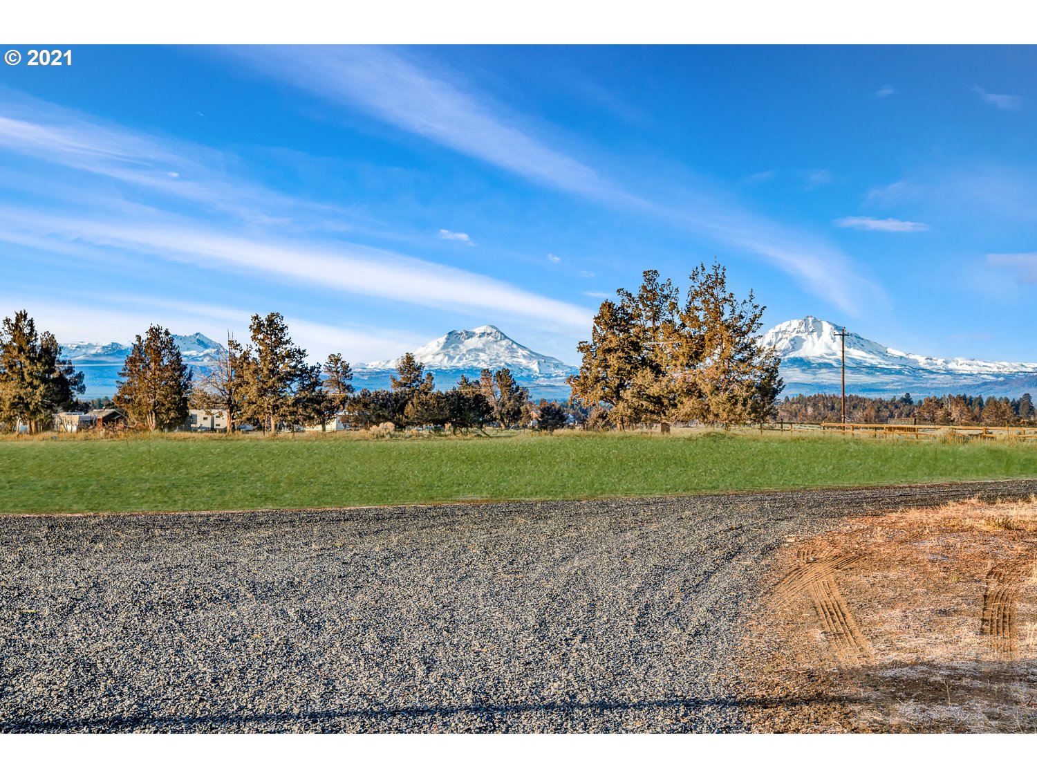 68590 George Cyrus Road Sisters, OR 97759 - Photo 7 of 22 Gallery Image 7