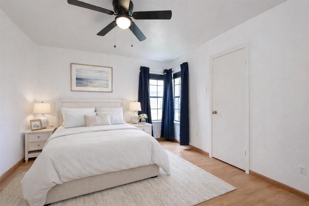 5626 Preston Oaks Road, Unit 5A Dallas, TX 75254 - Photo 8 of 20 Virtually staged. Upstairs bedroom offers walk in closet and en suite bath