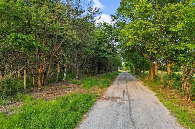 $325,000 | Northeast 124th Street, Kearney, MO 64060